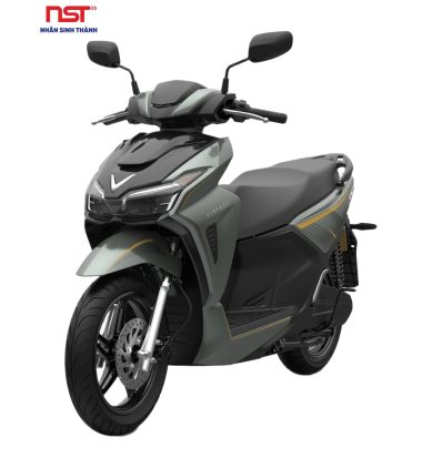 Xe máy điện VinFast Kinet – 90 km/h, dáng thể thao, hai pin