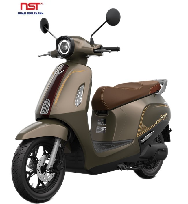 Xe máy điện VinFast Evo Grand Premia – hỗ trợ lên dốc
