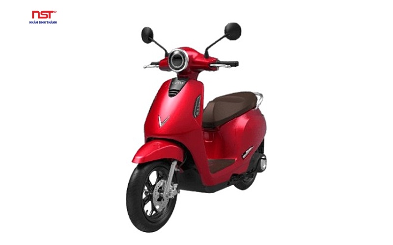 Xe máy điện VinFast Evo200 màu đỏ yên nâu